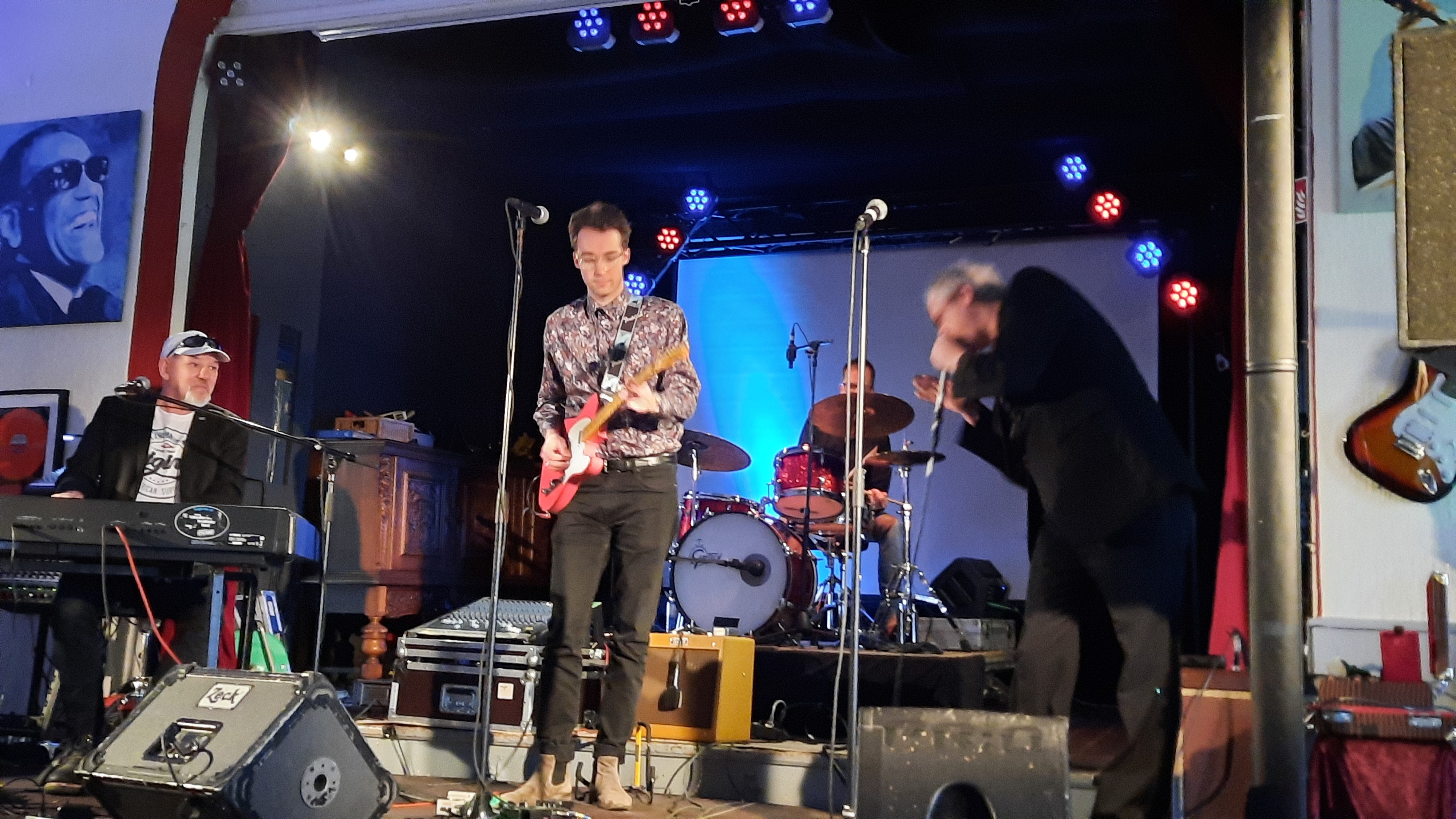 GeorgSchroeterMarcBreitfelderBand2023-04-10KulturwerkstattAukrugGermany (4).jpg